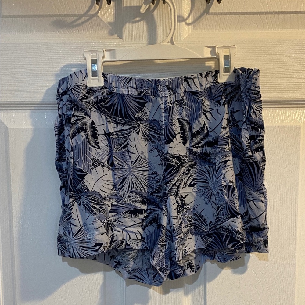 Aerie size medium shorts